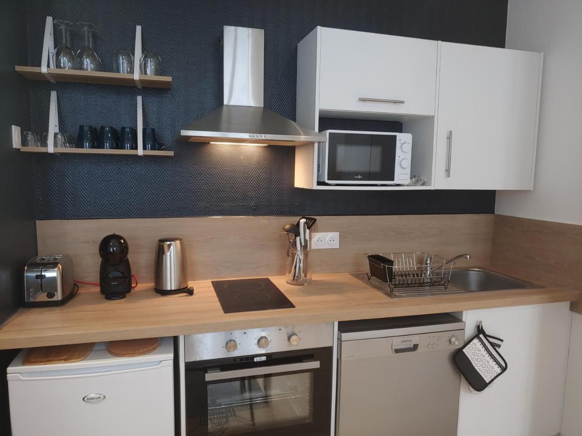 T2 De Luxe Centre Ville + Parking Prive !! Rouen Bagian luar foto
